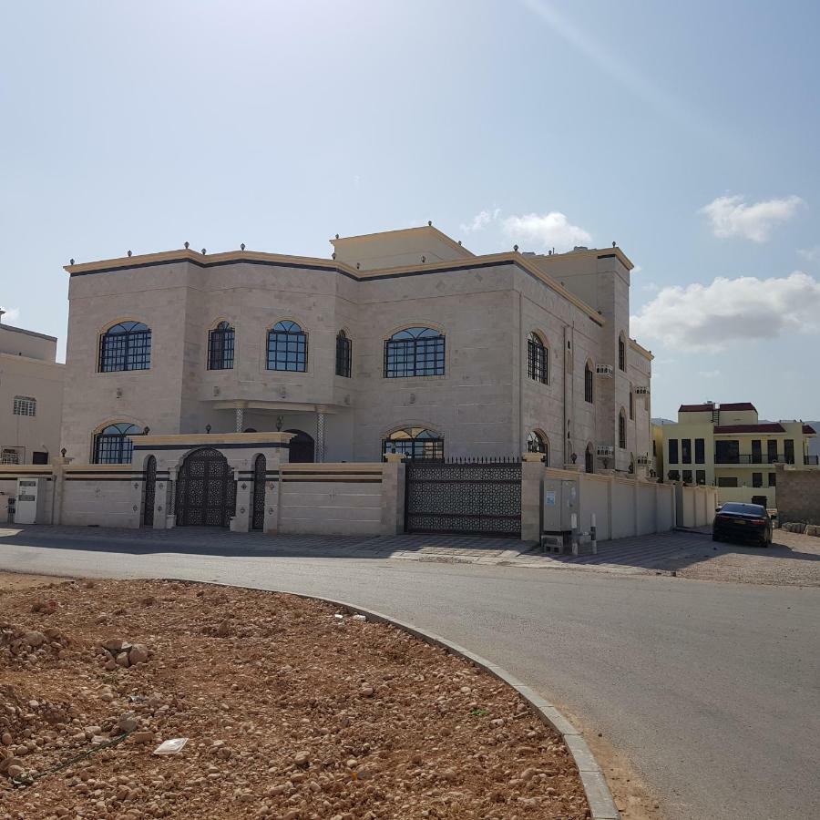 Alarbee Aljeded Villa Szalála Kültér fotó
